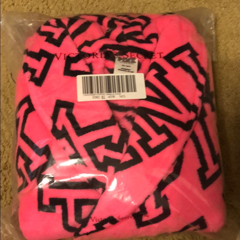 Victoria’s Secret “Pink” Plush Robe